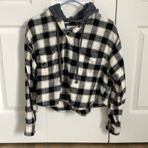 American Eagle cropped flannel shirt
